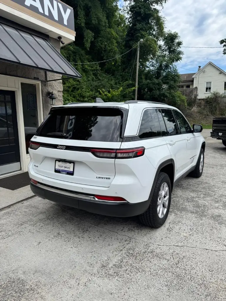 2022 Jeep New Grand Cherokee, photo 7