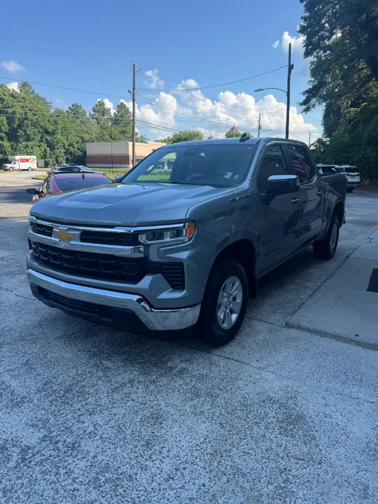 2025 Chevrolet Silverado 1500, photo 3