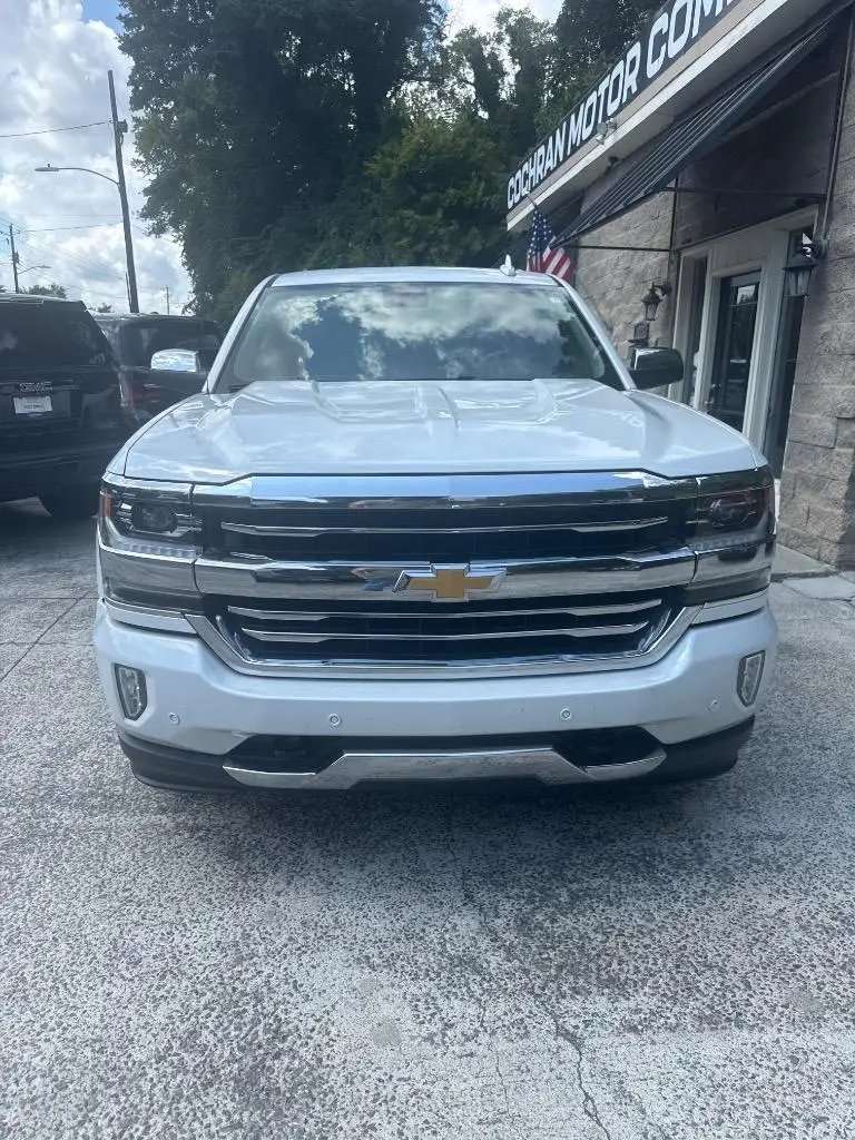 2018 Chevrolet Silverado 1500, photo 2