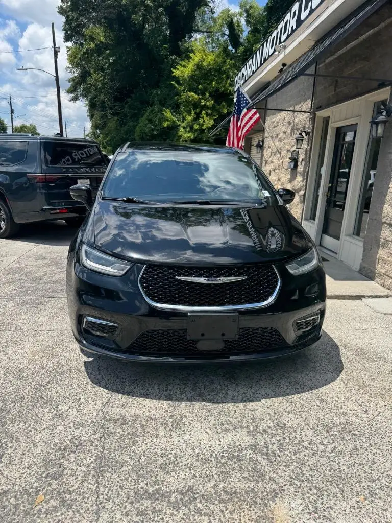 2025 Chrysler Pacifica, photo 2
