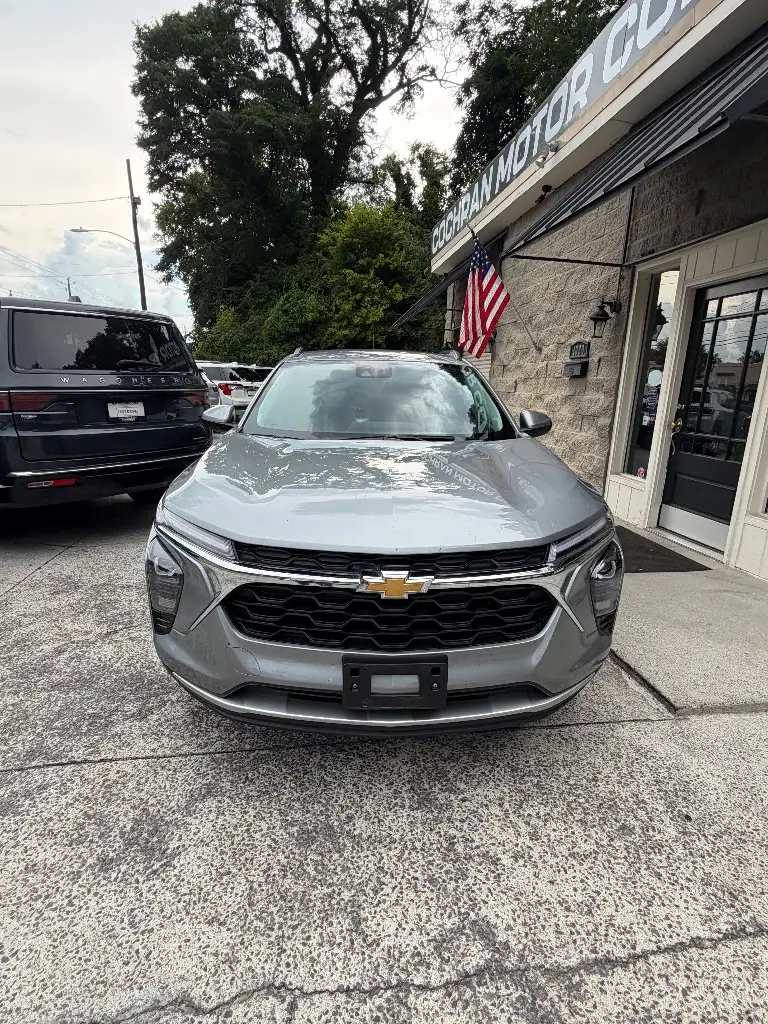 2024 Chevrolet Trax, photo 2