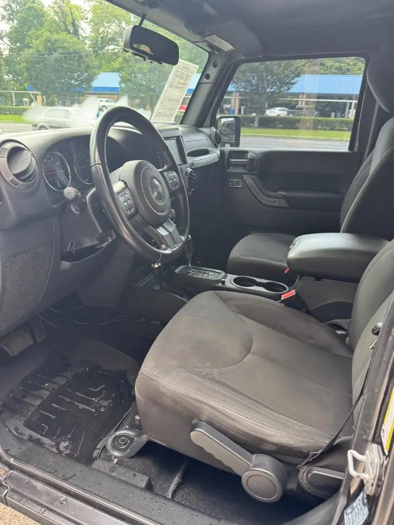 2017 Jeep Wrangler, photo 8