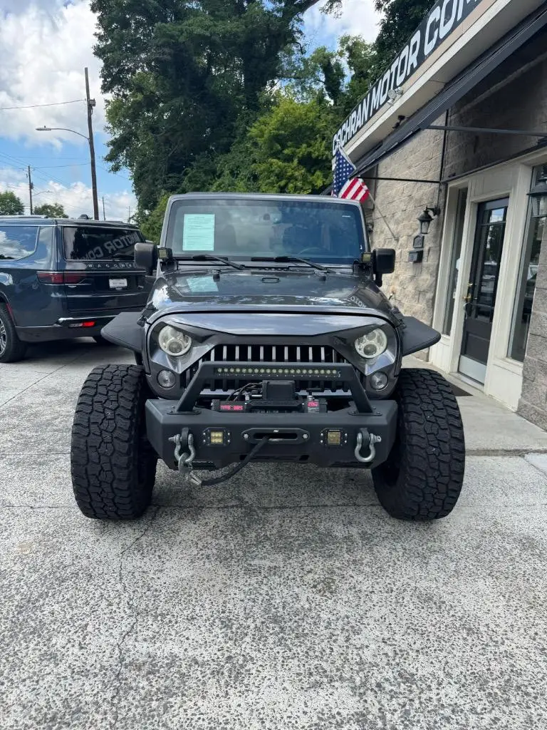 2017 Jeep Wrangler, photo 2