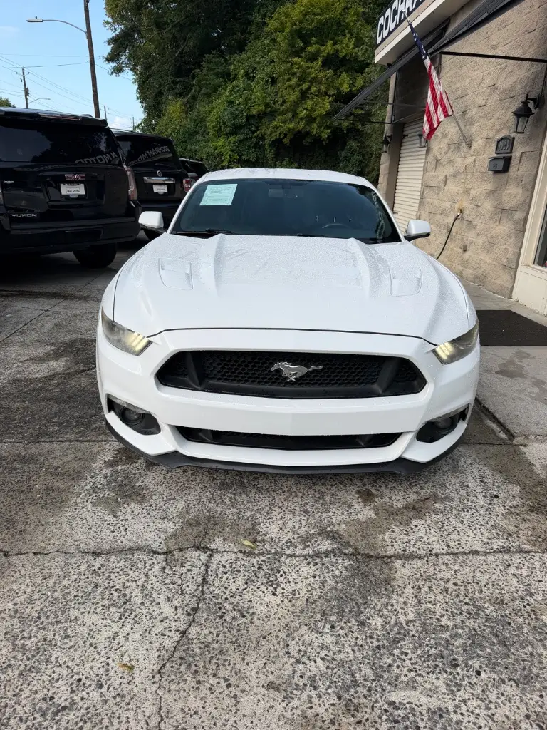 2017 Ford Mustang, photo 2