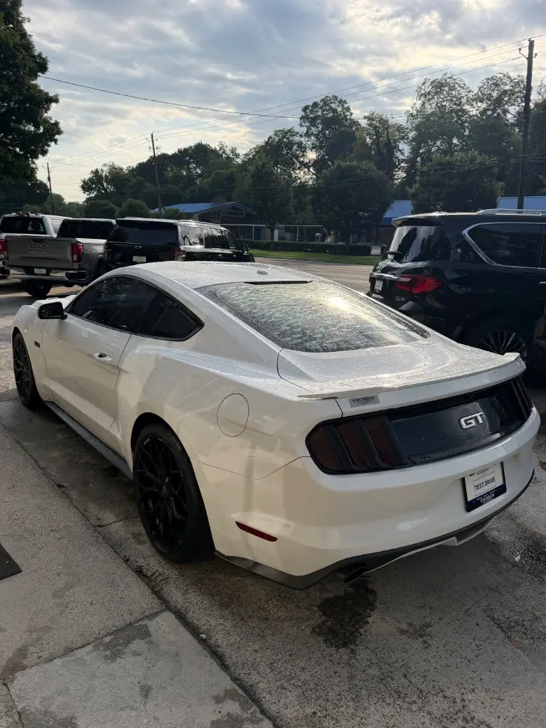 2017 Ford Mustang, photo 5