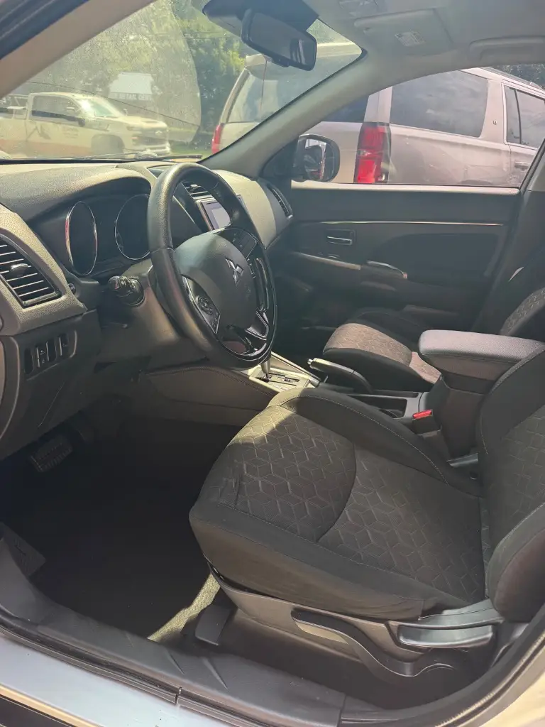 2020 Mitsubishi Outlander Sport, photo 9