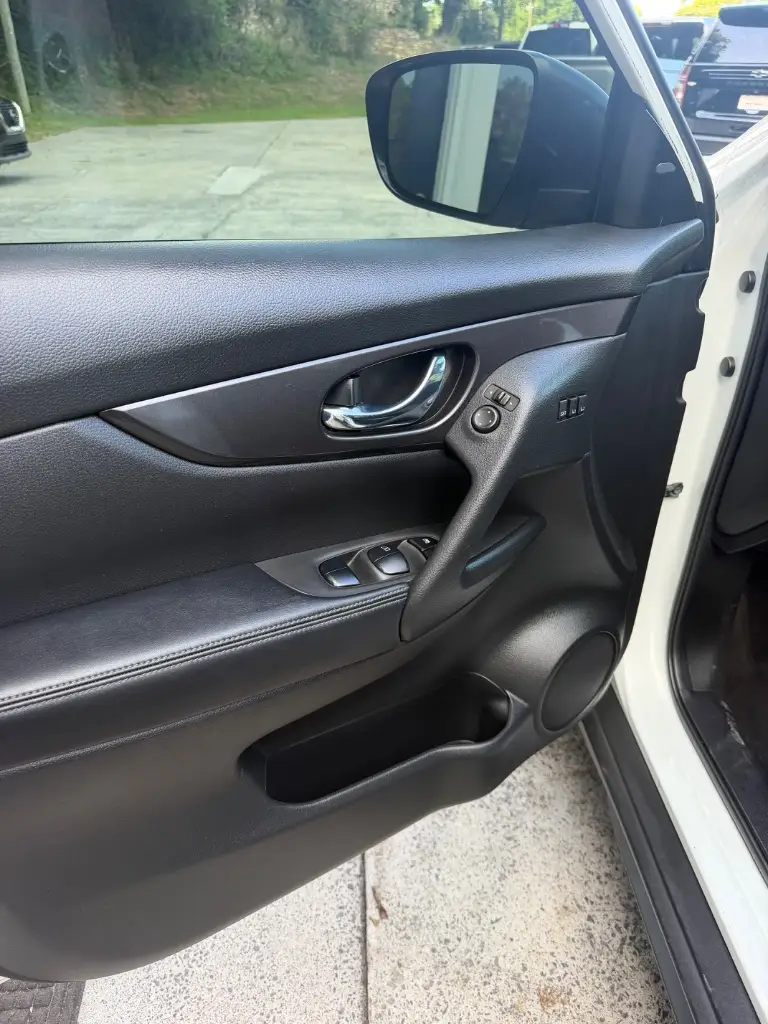 2020 Nissan Rogue, photo 8