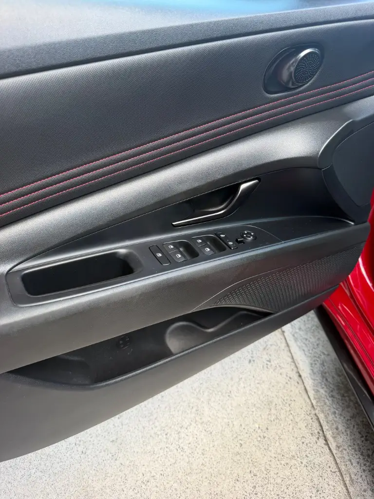 2023 Hyundai Elantra, photo 8