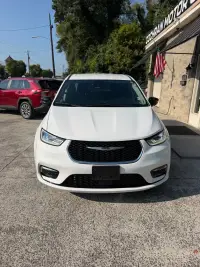2024 Chrysler Pacifica, photo 2