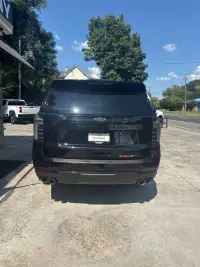 2025 Chevrolet Suburban, photo 6