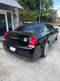 2018 Chrysler 300, photo 7